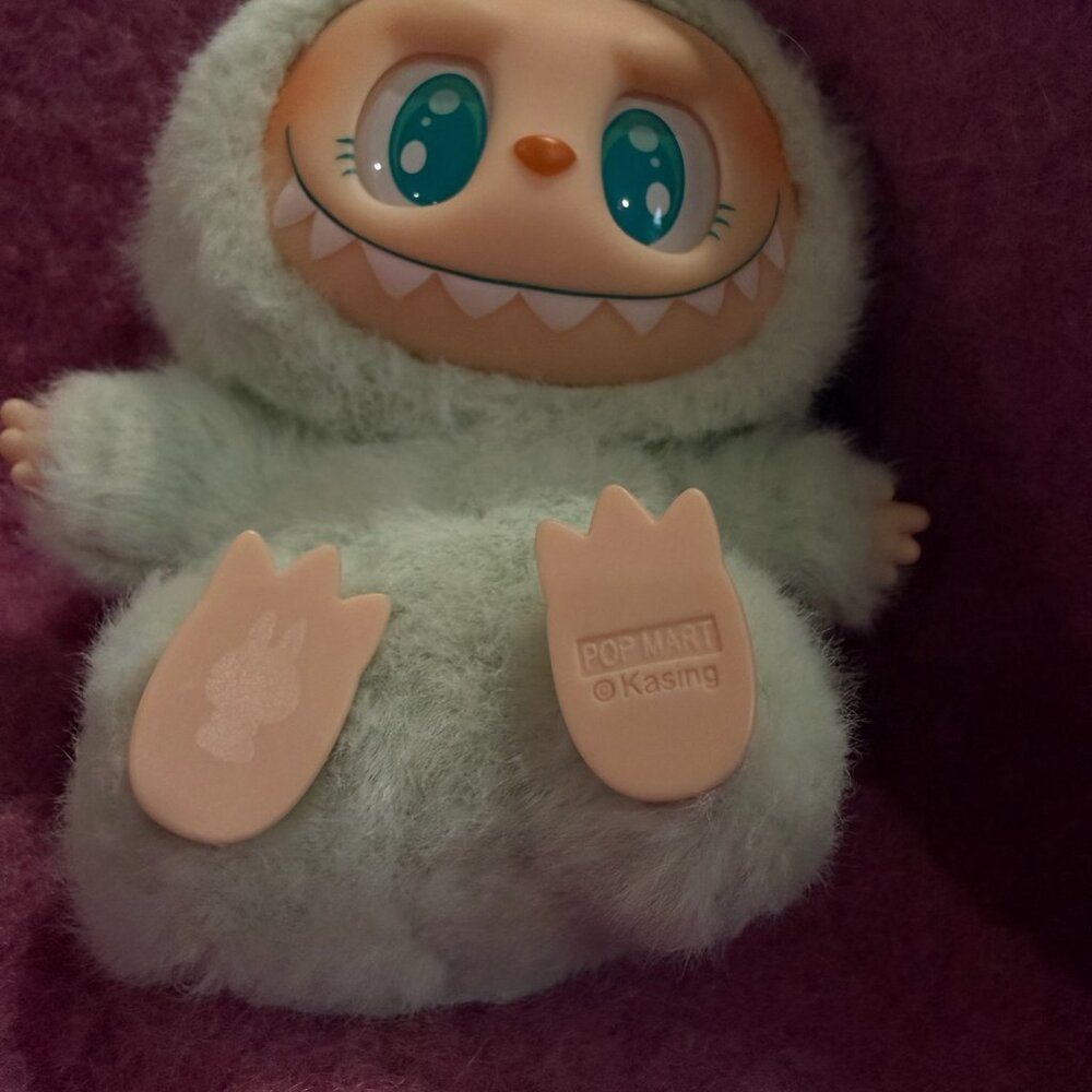 Pop Mart Labubu Ququ “Have a Seat” Series Figure, Authentic, No Box - Picture 2 of 6